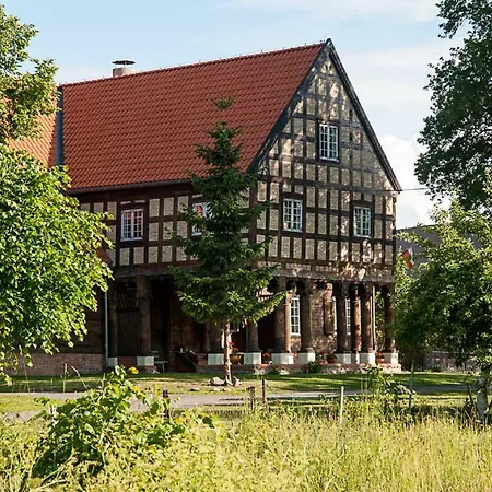 בית אירוח Dom Podcieniowy Na Zulawach Wislanych *