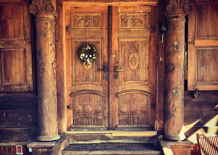 Dom Podcieniowy Na Zulawach Wislanych